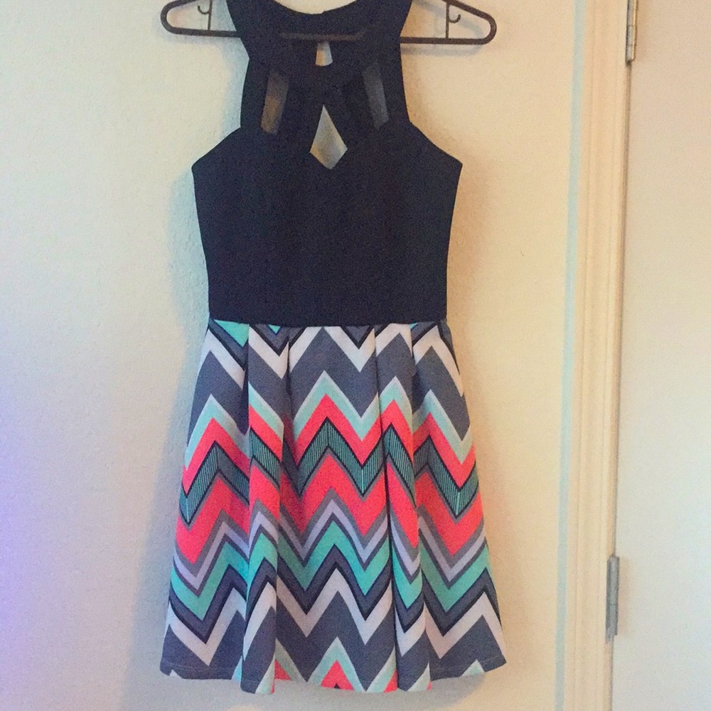 Halter chevron print dress